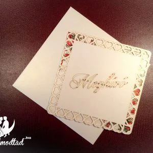 Kinyitható szív sormintás lézervágott esküvői meghívó belső lappal