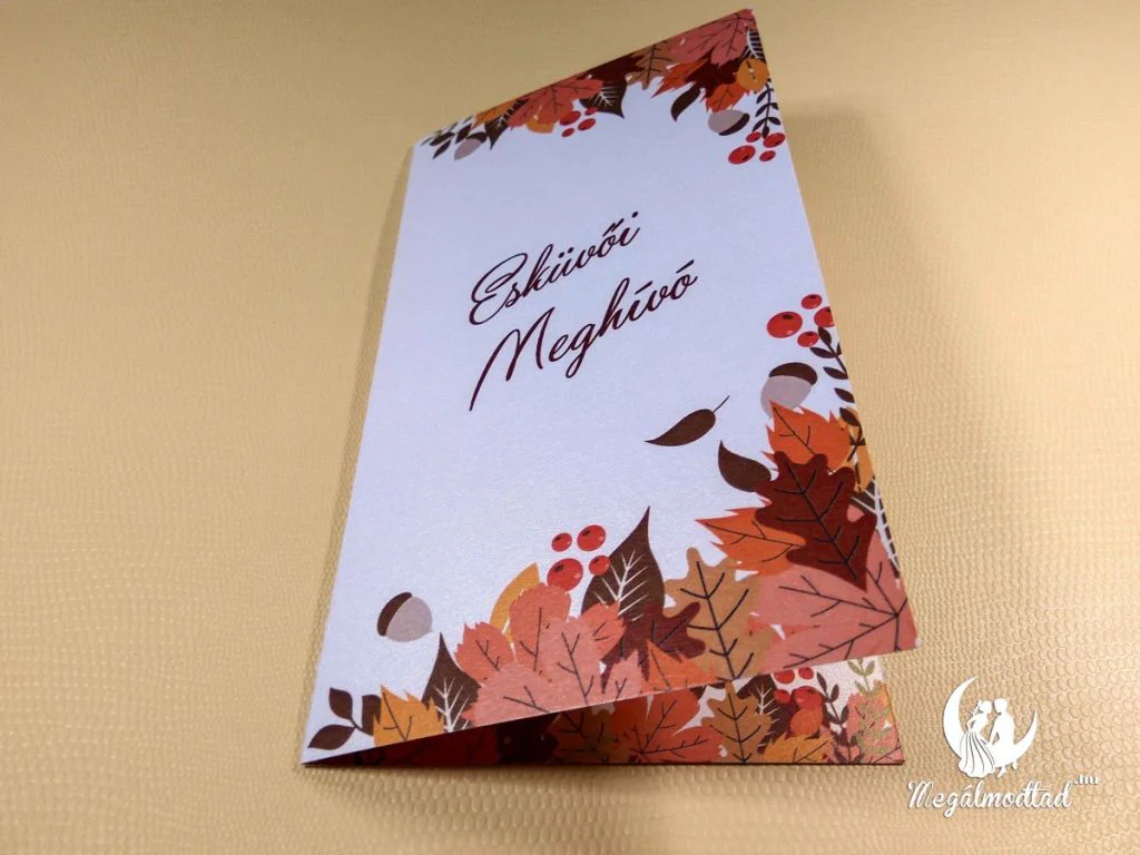 őszi esküvői meghívó természetközeli hangulattal