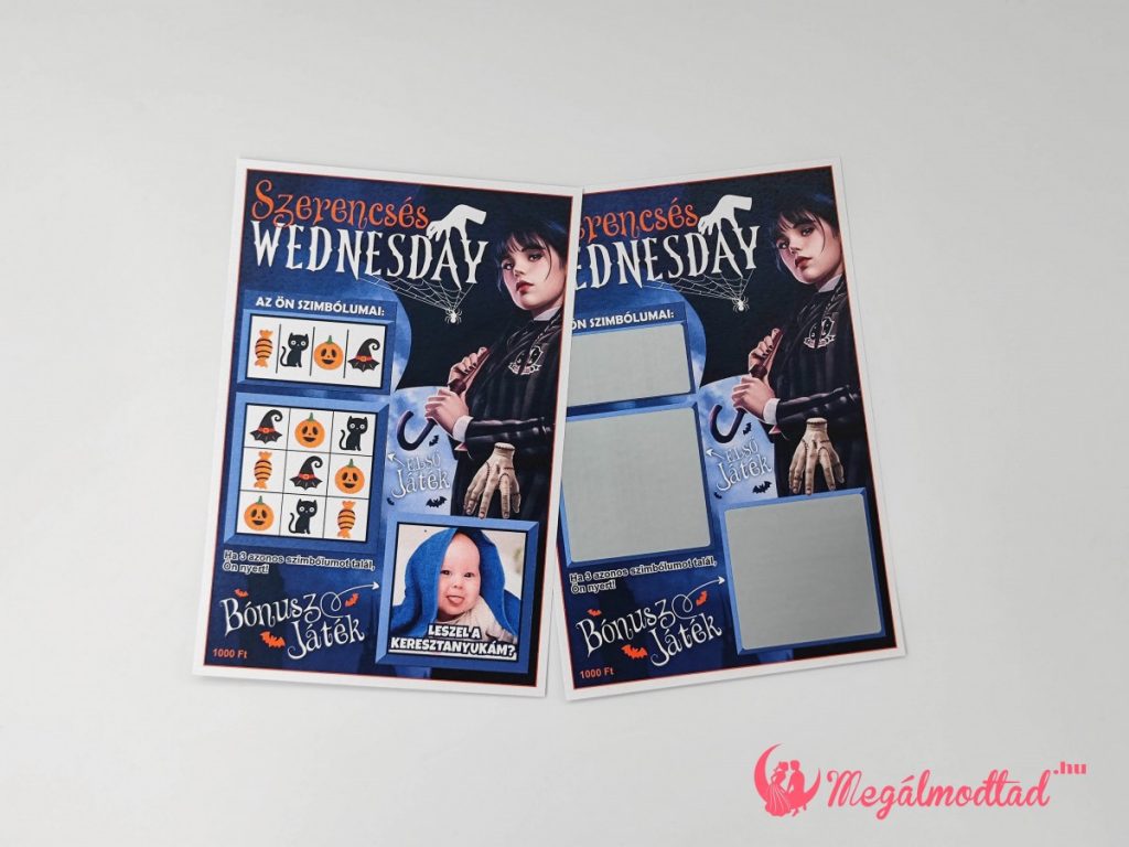 Halloween ihlette keresztszülő felkérő kaparós sorsjegy Wednesday Addams dizájnnal, 3 kaparófelülettel.